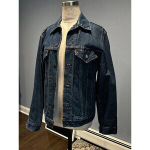 Vintage Levi Denim Jacket Size 36R Jean Trucker 70506-0216 Red Tab Made in USA